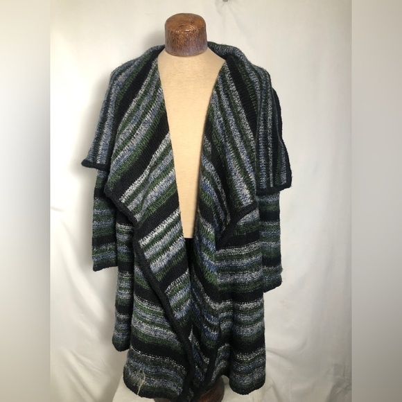 Womens Sweater. Black, Green, Grey. Size M/L. Kensie - Picture 1 of 7